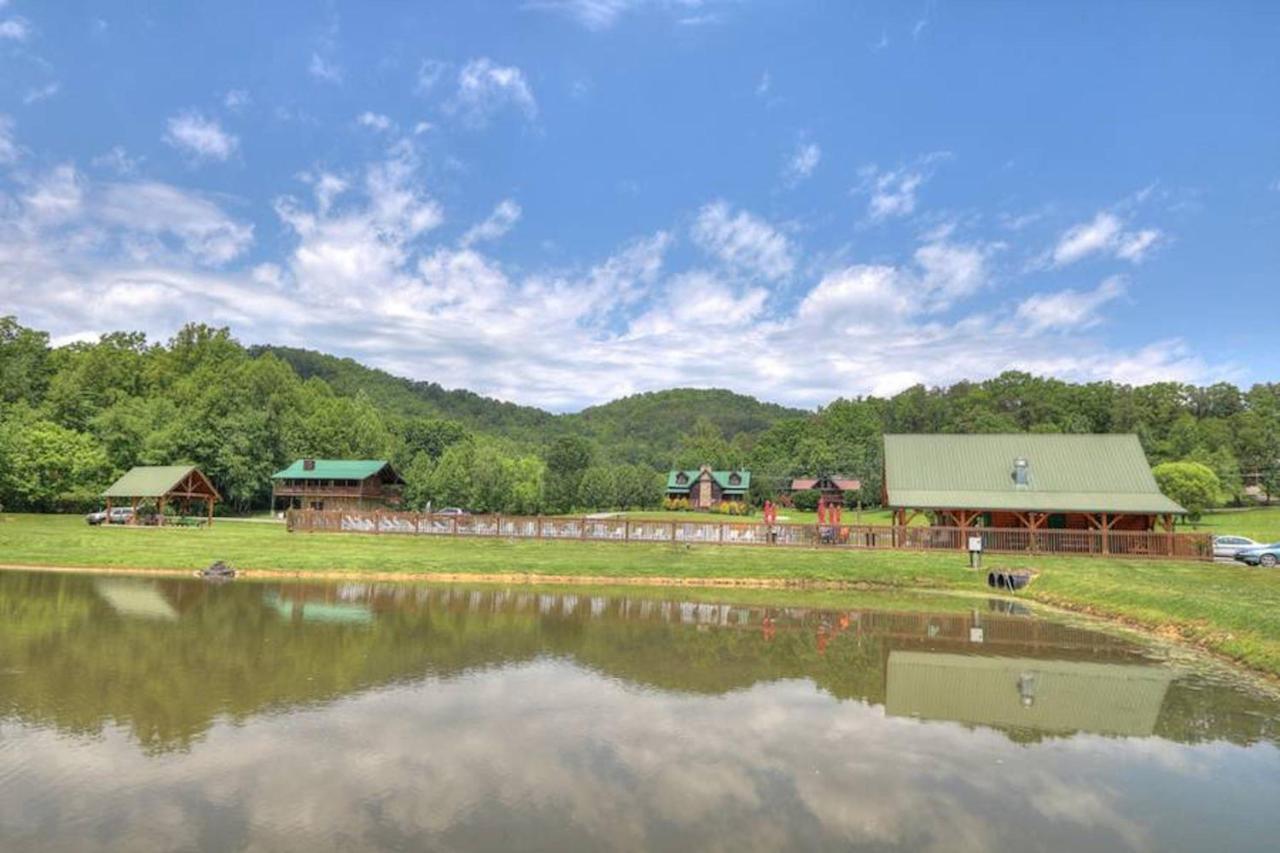 Villa Misty Mountain Retreat Sevierville Esterno foto